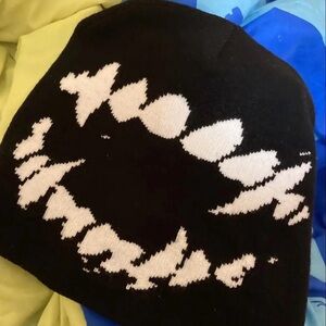 Y2K vintage beanie